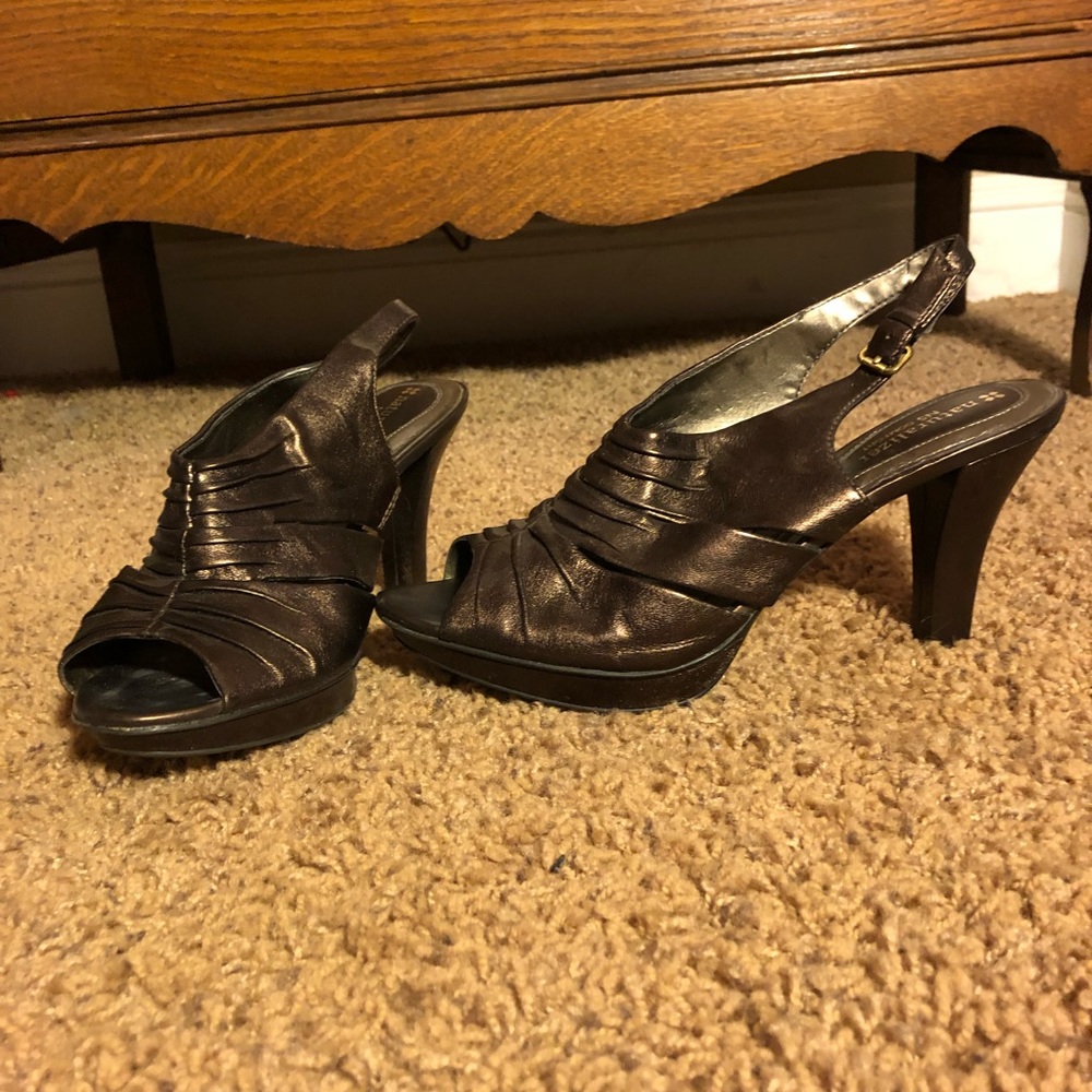 NATURALIZER Metallic Open Toe Sling Back Heel